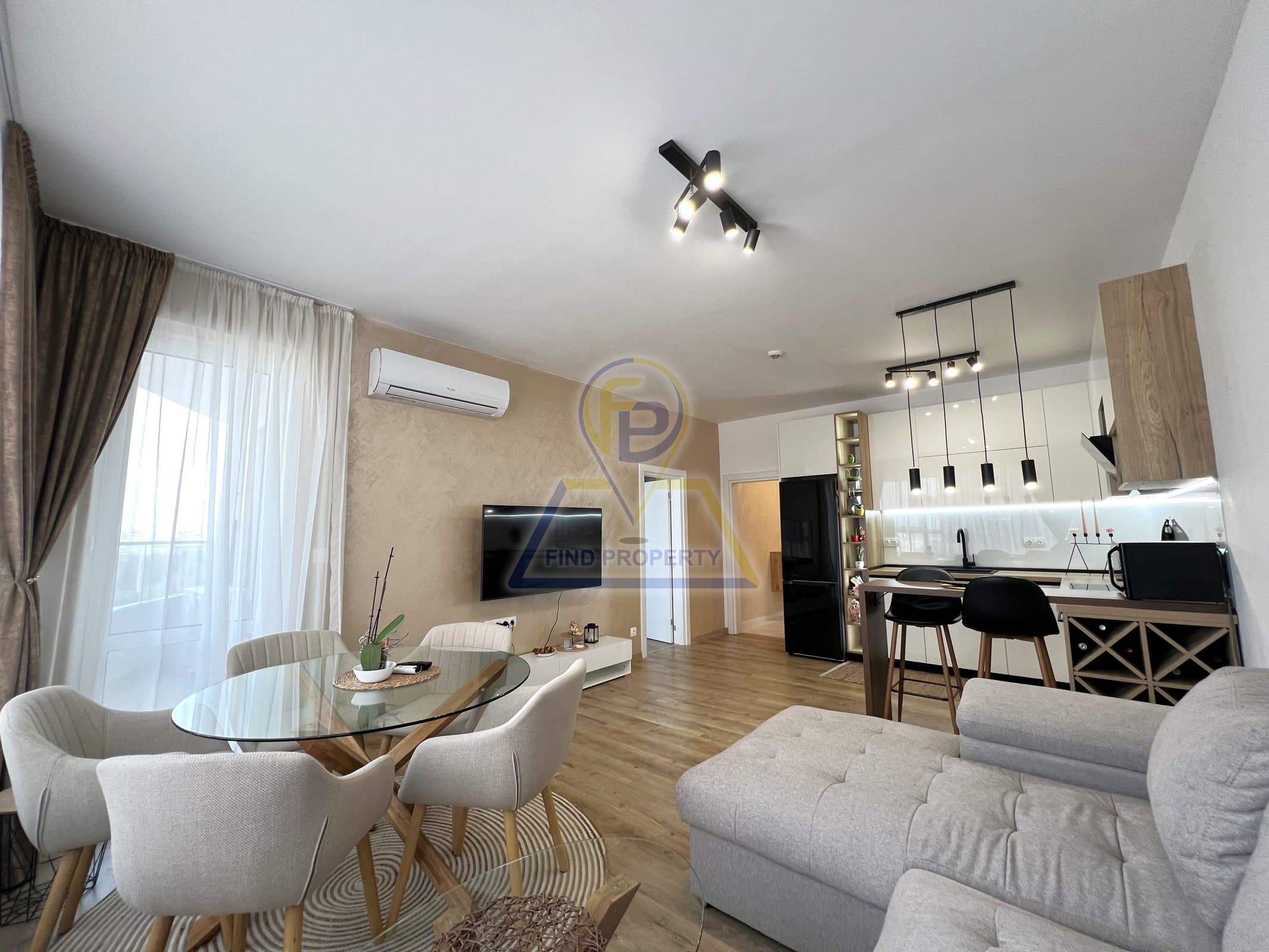 Real Estate 995 — 21