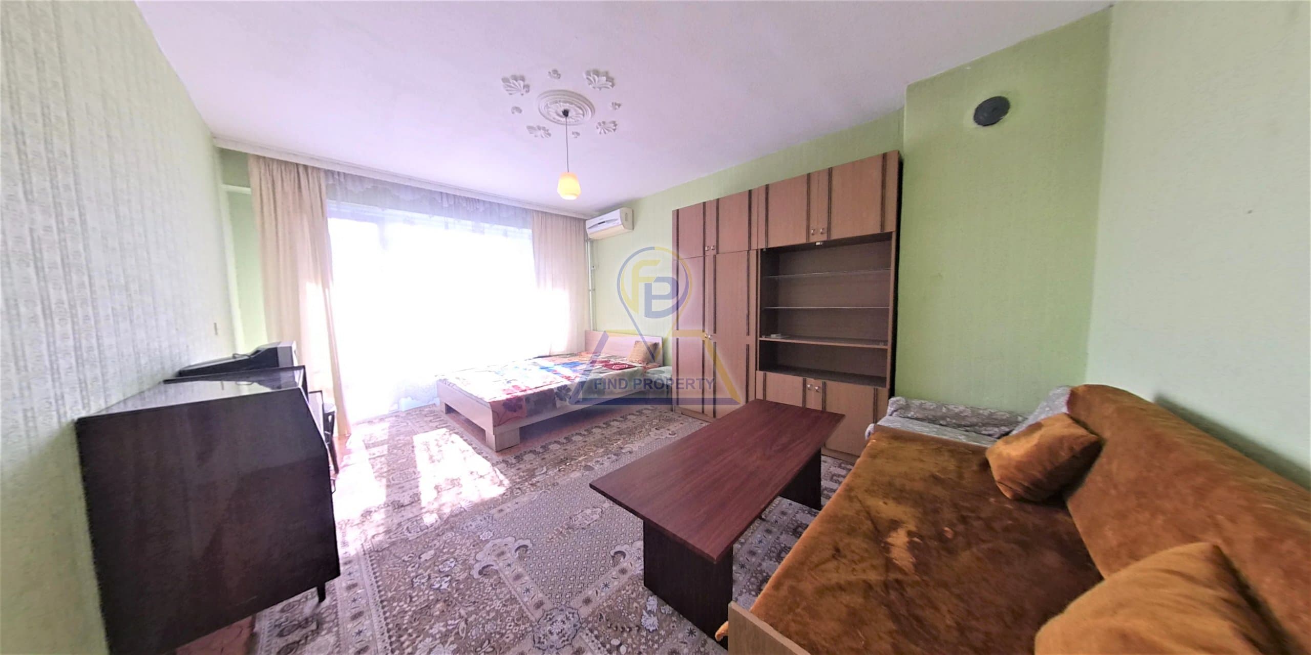 Real Estate 998 Лазур