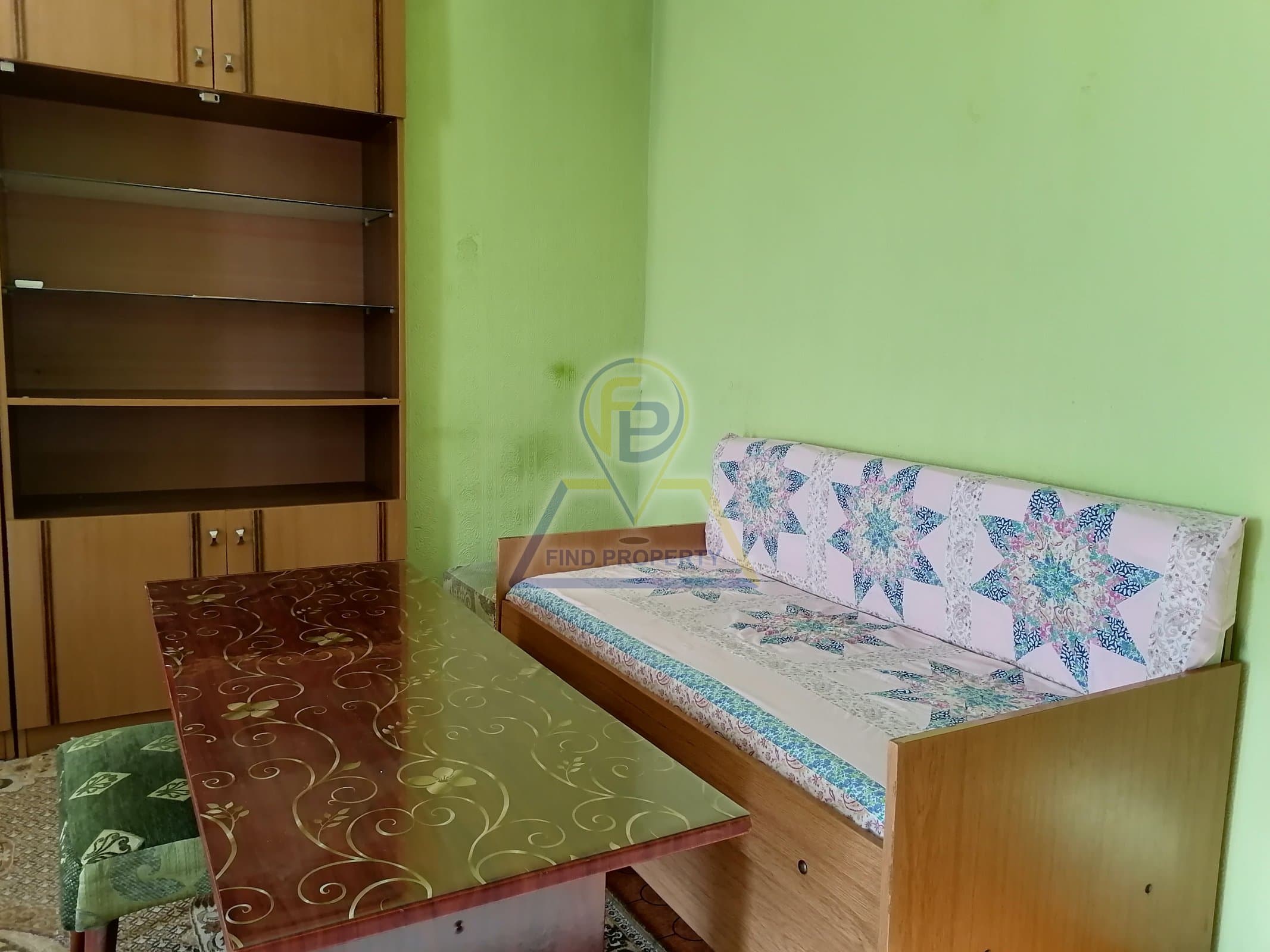 Real Estate 998 Лазур